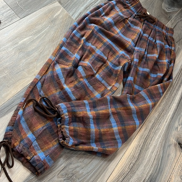 Urban outfitters soft flannel jogger pants - Picture 3 of 5